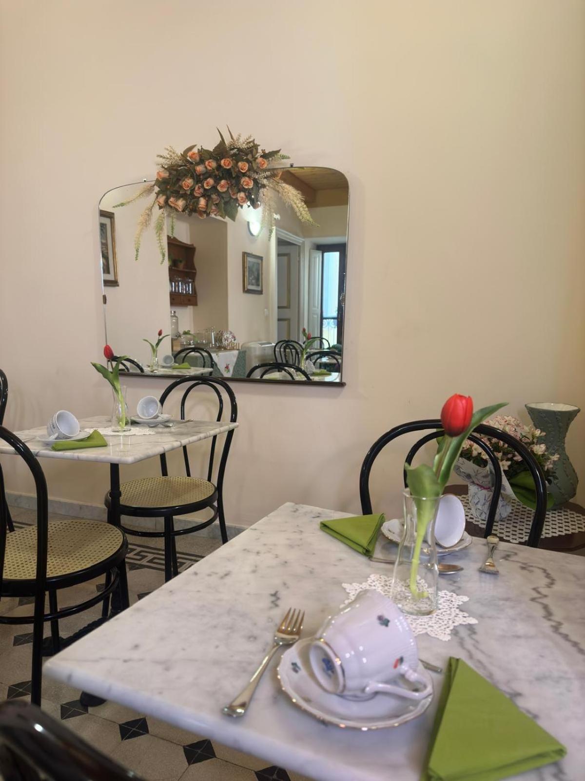 Residenza Gonzaga Hotel Serracapriola Kültér fotó